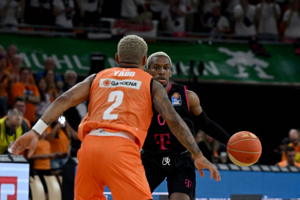 列令人骄傲 列令人骄傲