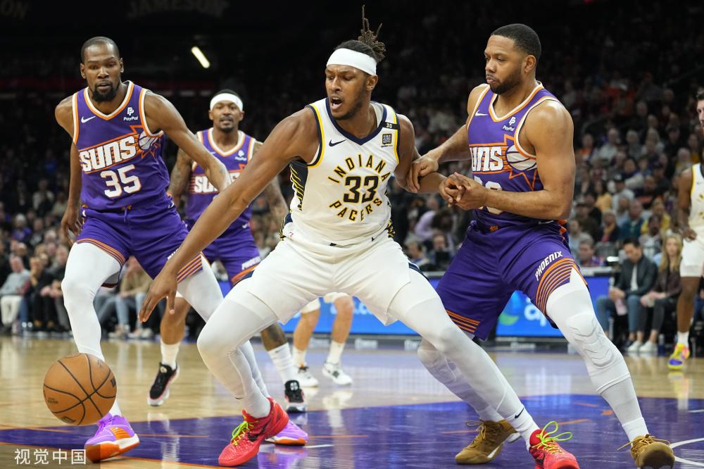 他们的中场 他们的中场