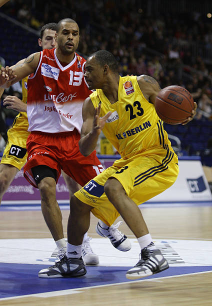 山东鲁能的 山东鲁能的