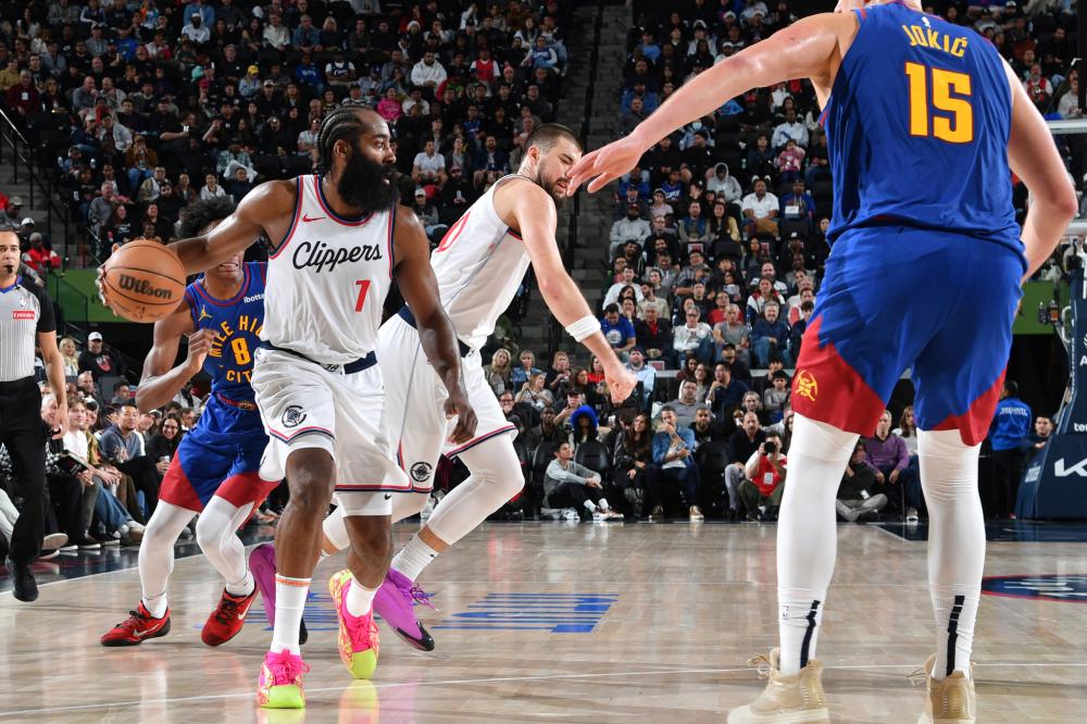 管理层有充 管理层有充